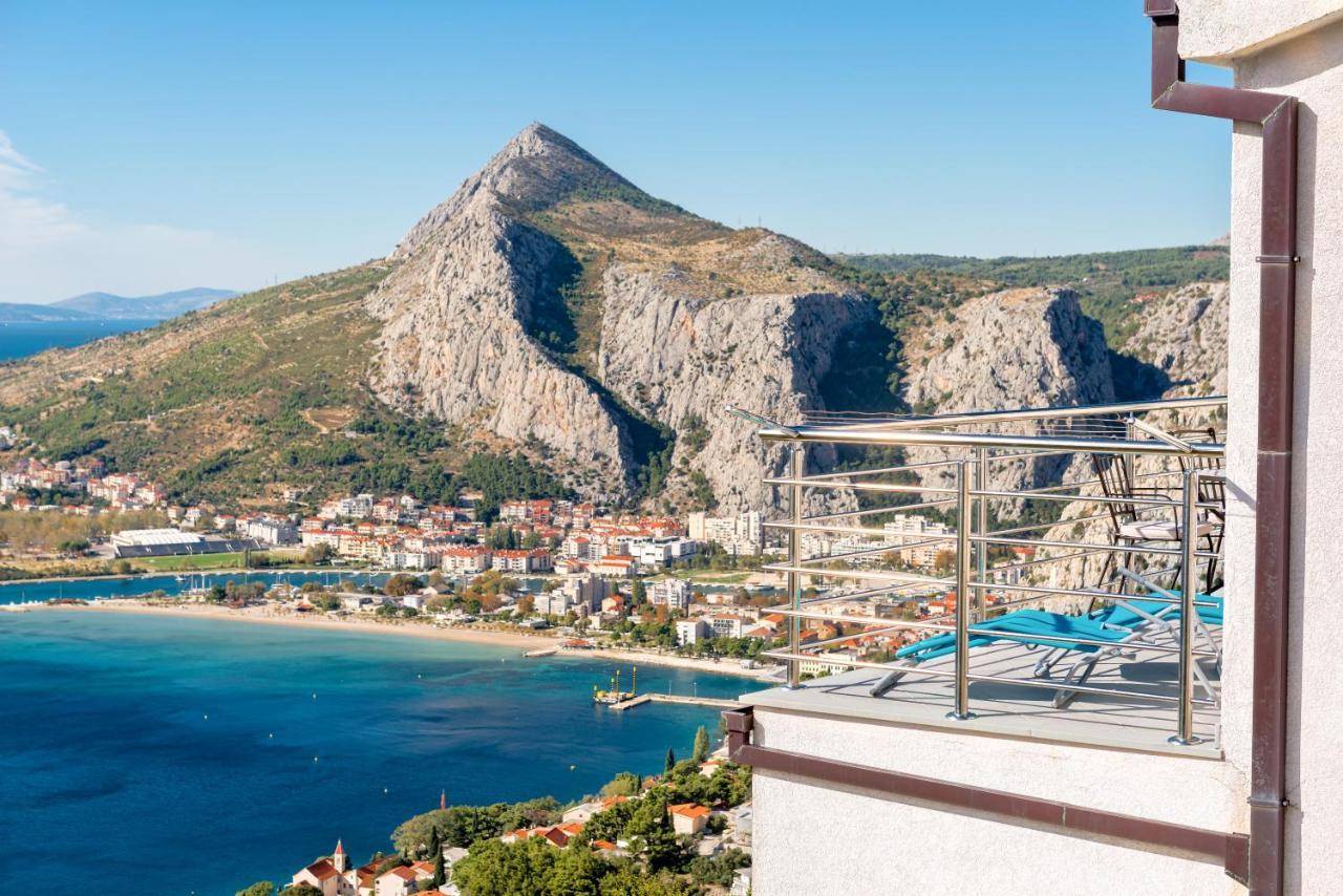 Pikolo Apartments Omis Tice Exteriör bild
